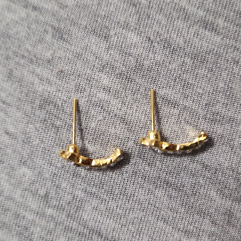 Indian Handmade Gold Tone & Faux Diamond Rhinestone Flower Cross Stud Earrings - Picture 2 of 4
